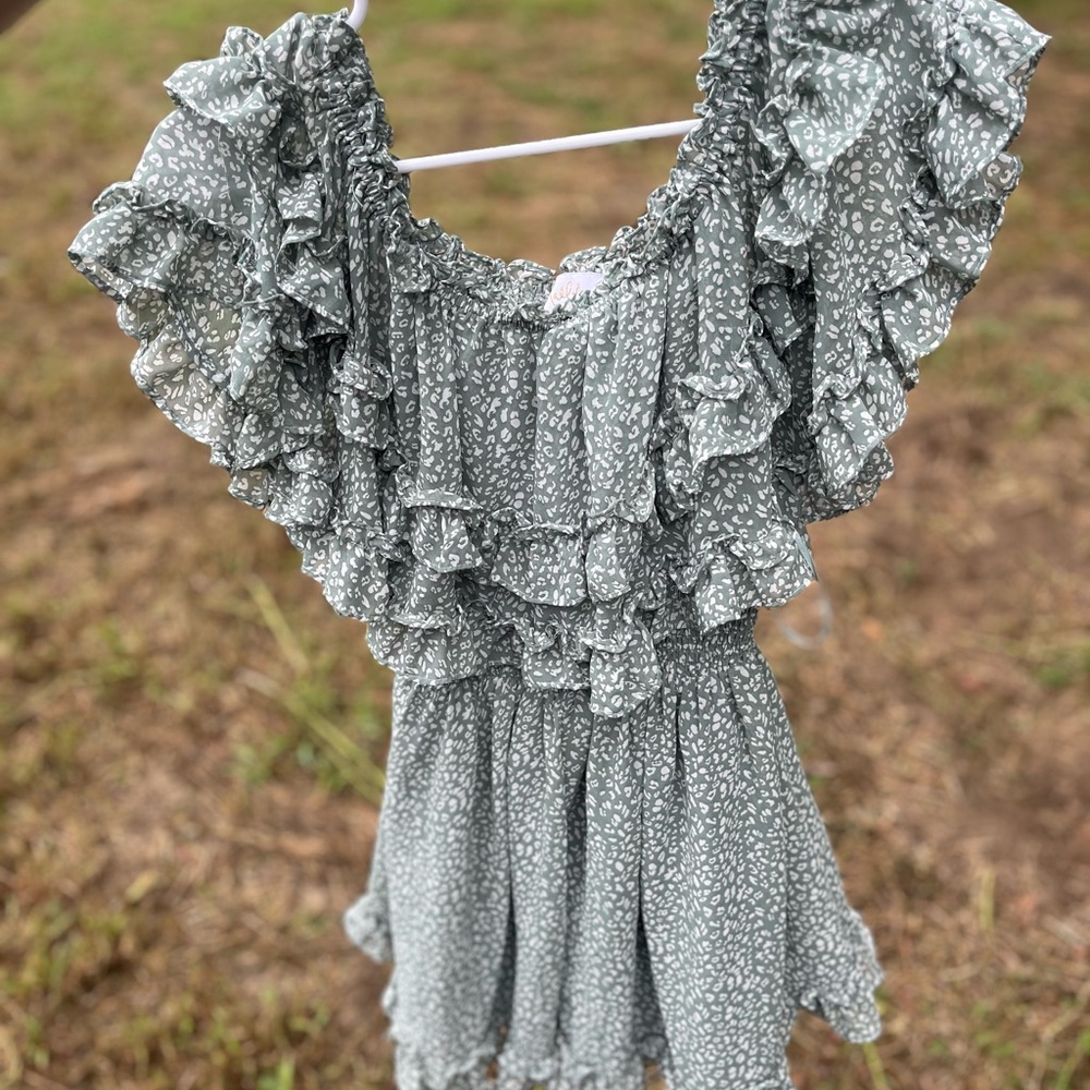 Ruffles green dress
